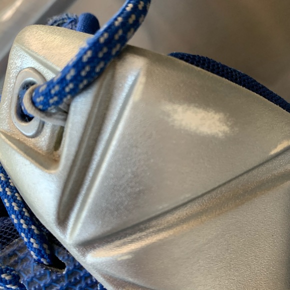 Nike Lebron What If 12 - Picture 4 of 9